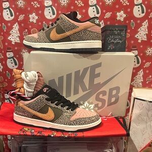Nike SB Dunk Low Safari Pink and Tan SneakersARTS$REC